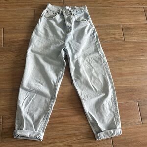 Zara Light Wash Boyfriend Jeans